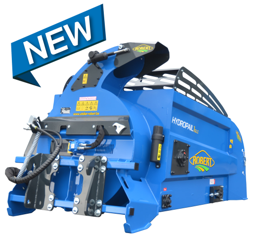 Small straw blower with turbine and compact chute for small hoists with low hydraulic output